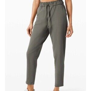 Lululemon Womens  Keep Moving Pant Jogger  7/8 High-Rise Grey Sage Sz 4
